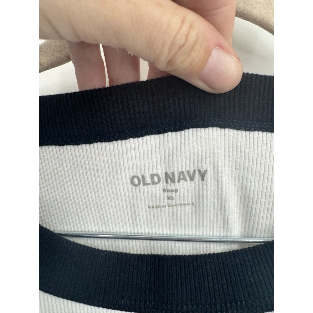 Old Navy Snug Cropped Tank Top Women XL White Y2K Inspired Mon Cheri - Picture 3 of 8
